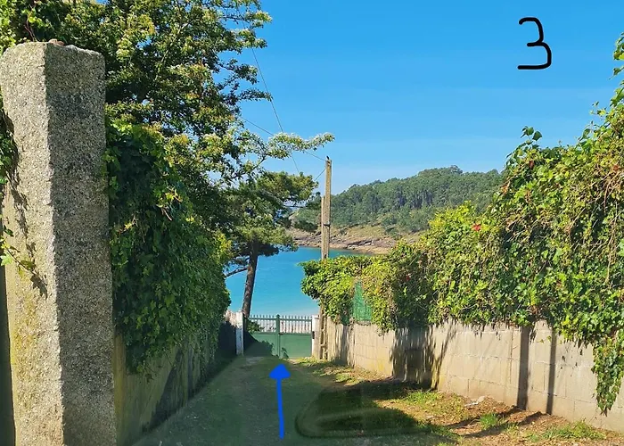 Chalet En Sanxenxo, Encima De La Playa Canelas